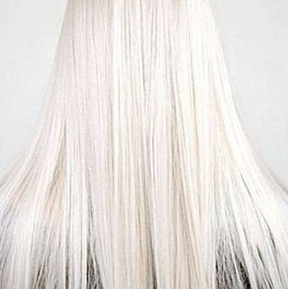 Meet your Posher, Tuesday - Picture 1 of 1